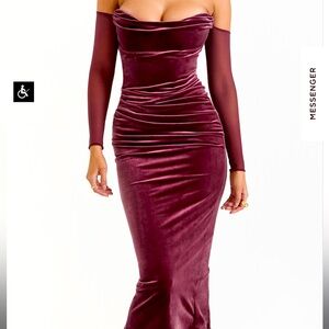 House of CB Leora dress in size Lt, Cup D-E